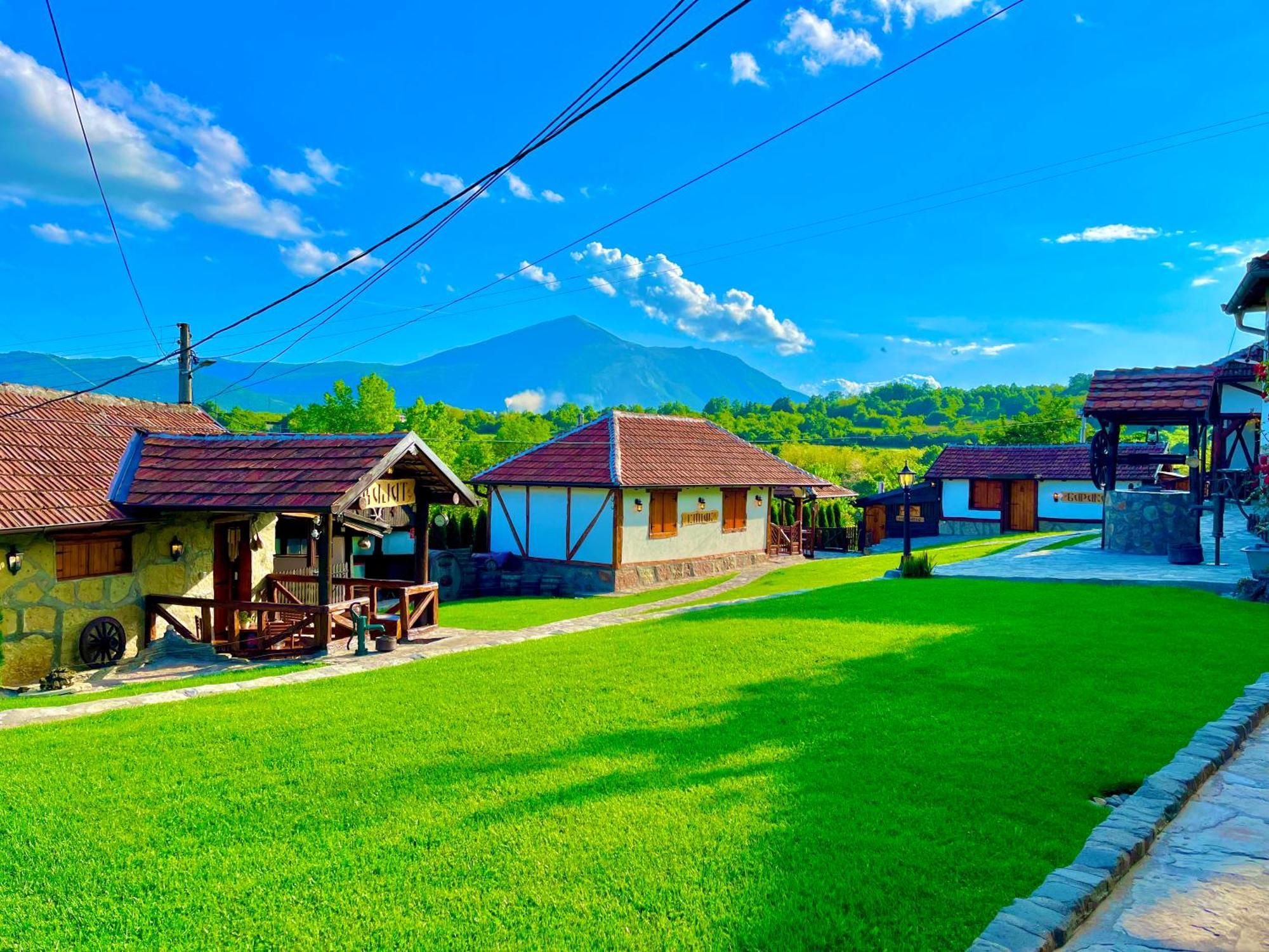 Hotel Etno Selo Stanojevic Boljevac Exterior foto